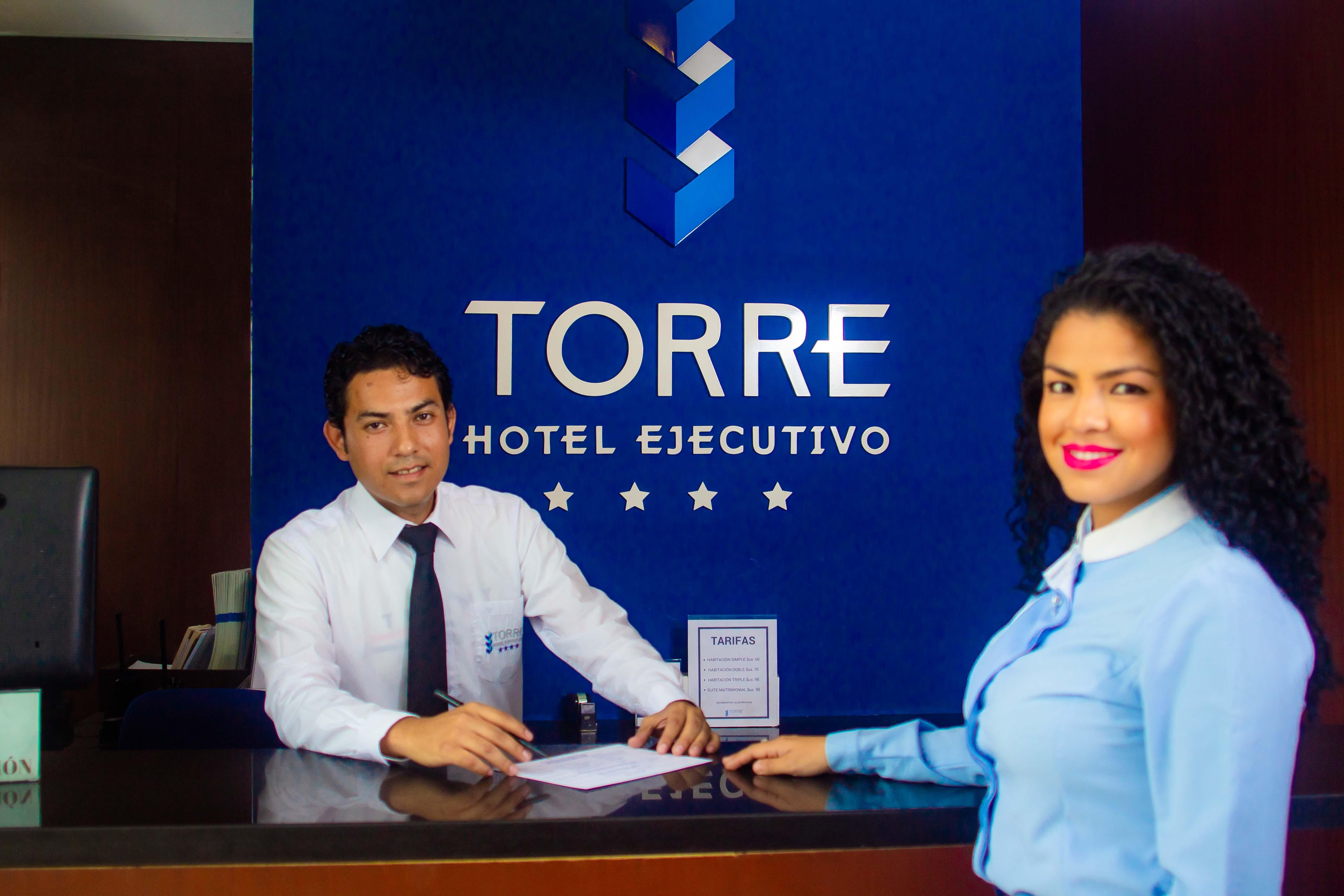 Torre Hotel Ejecutivo Santa Cruz de La Sierra Exterior photo