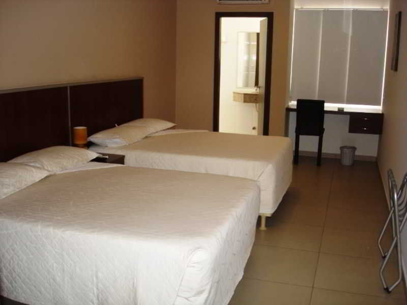 Torre Hotel Ejecutivo Santa Cruz de La Sierra Exterior photo