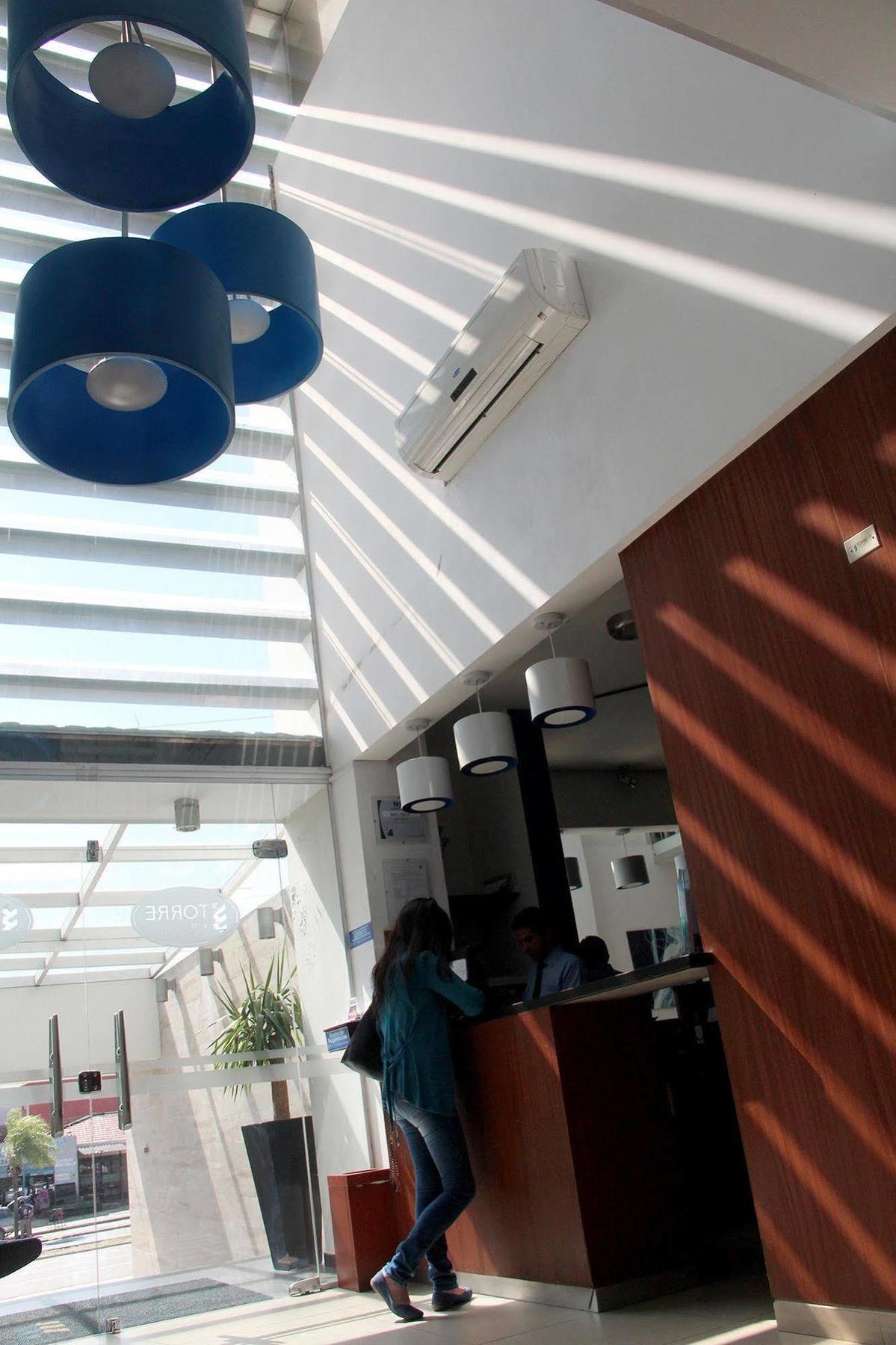Torre Hotel Ejecutivo Santa Cruz de La Sierra Exterior photo