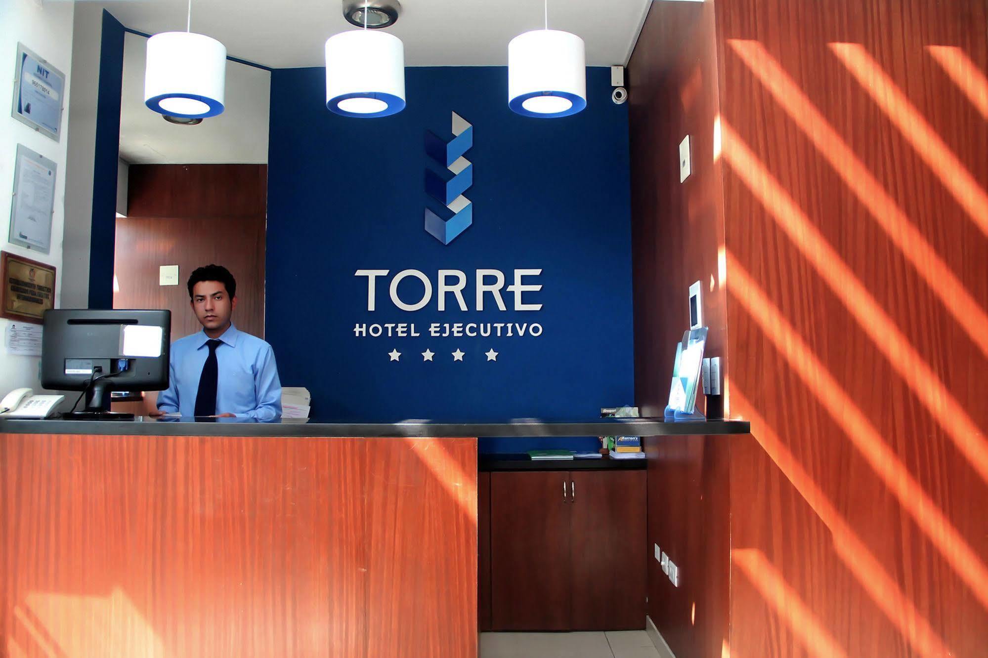 Torre Hotel Ejecutivo Santa Cruz de La Sierra Exterior photo