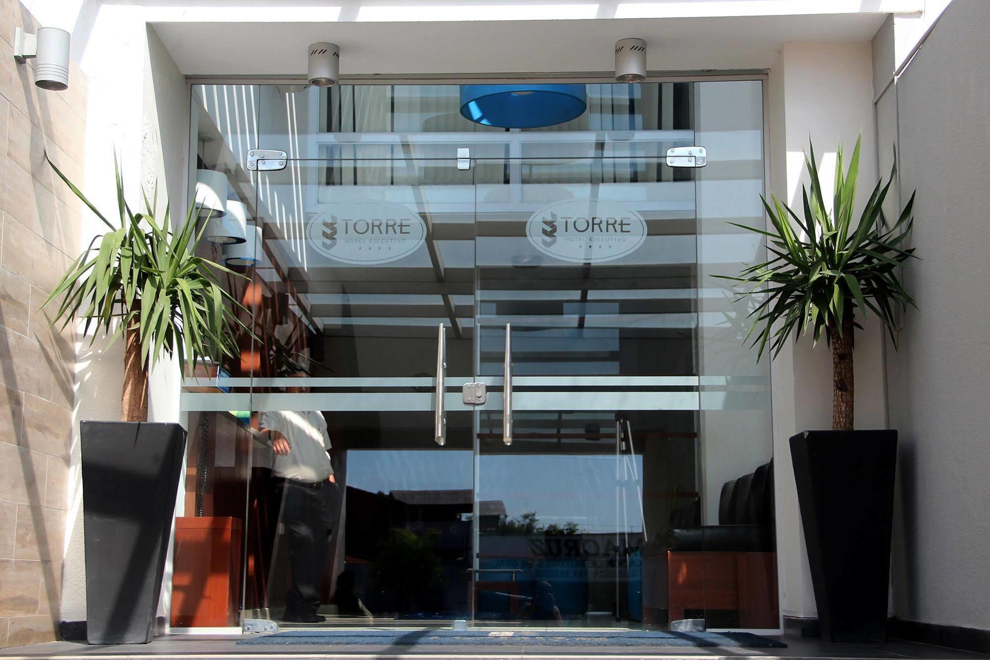 Torre Hotel Ejecutivo Santa Cruz de La Sierra Exterior photo